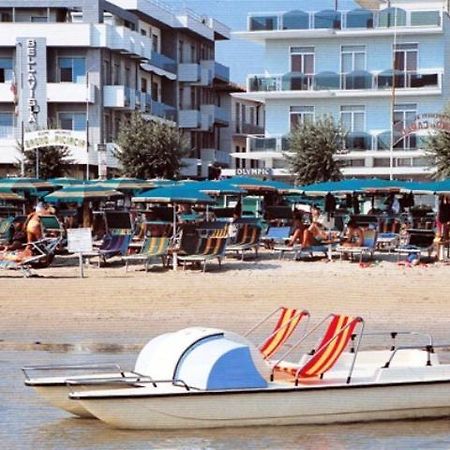 Hotel Bellavista-Olympic Ріміні Екстер'єр фото
