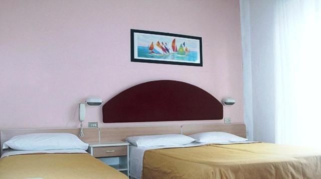 Hotel Bellavista-Olympic Ріміні Номер фото