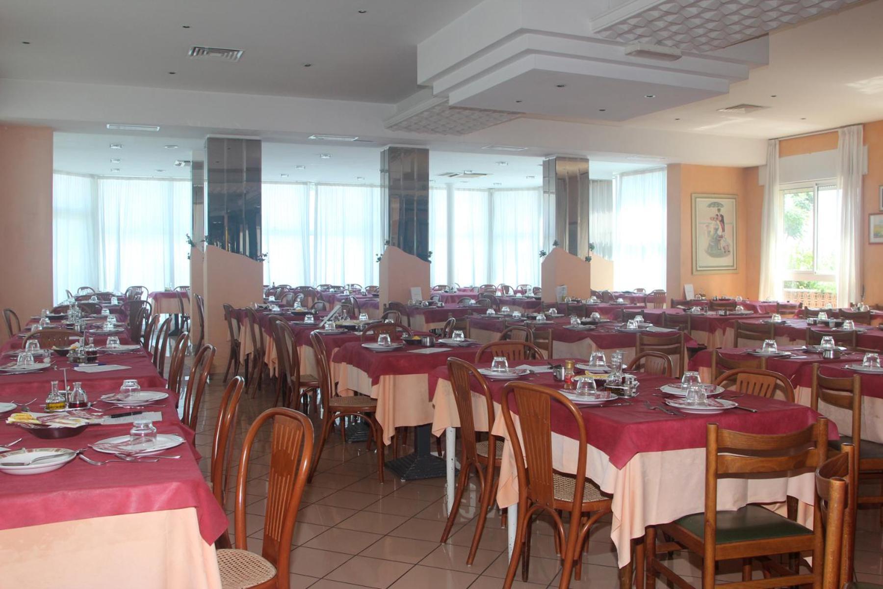 Hotel Bellavista-Olympic Ріміні Екстер'єр фото
